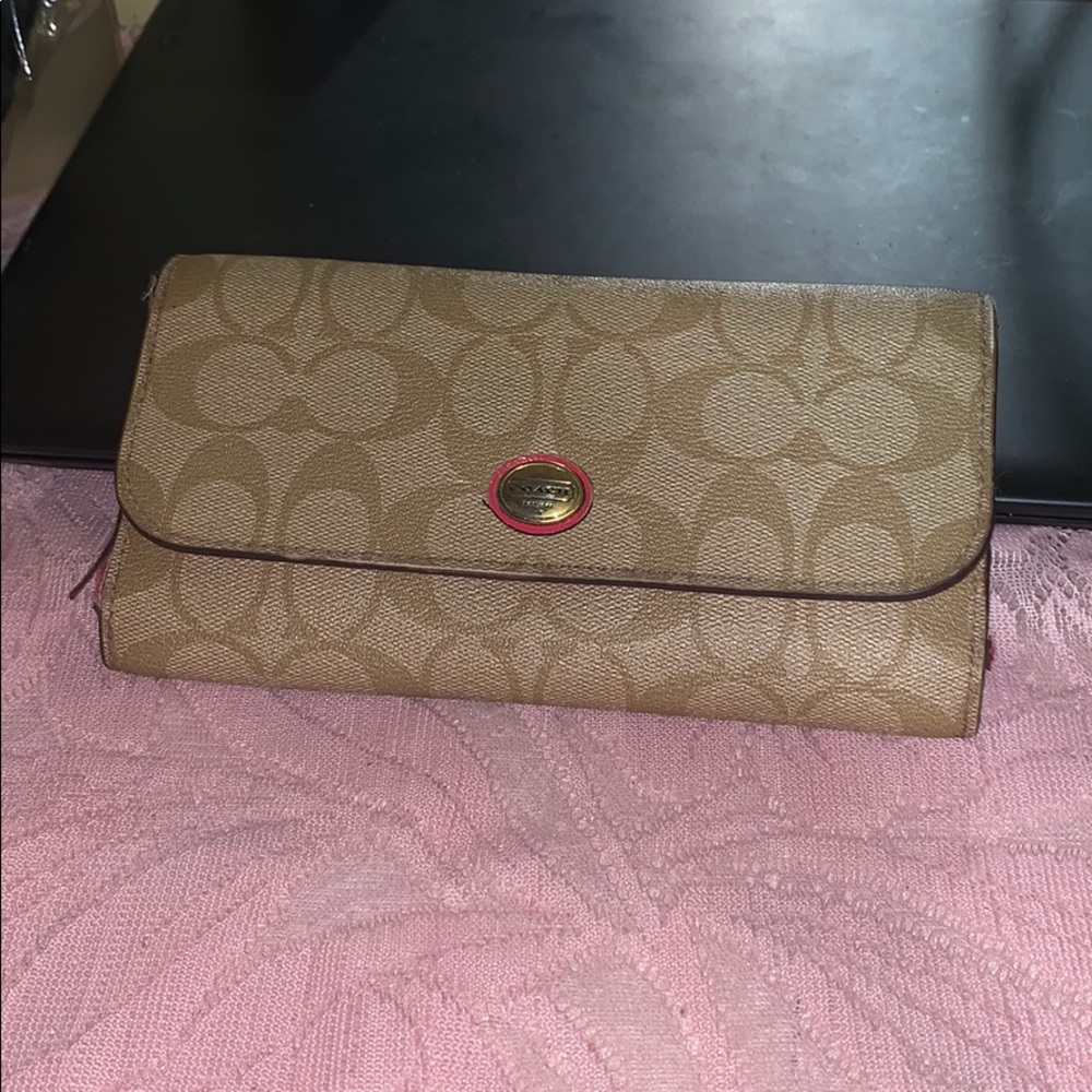 Used Coach wallet